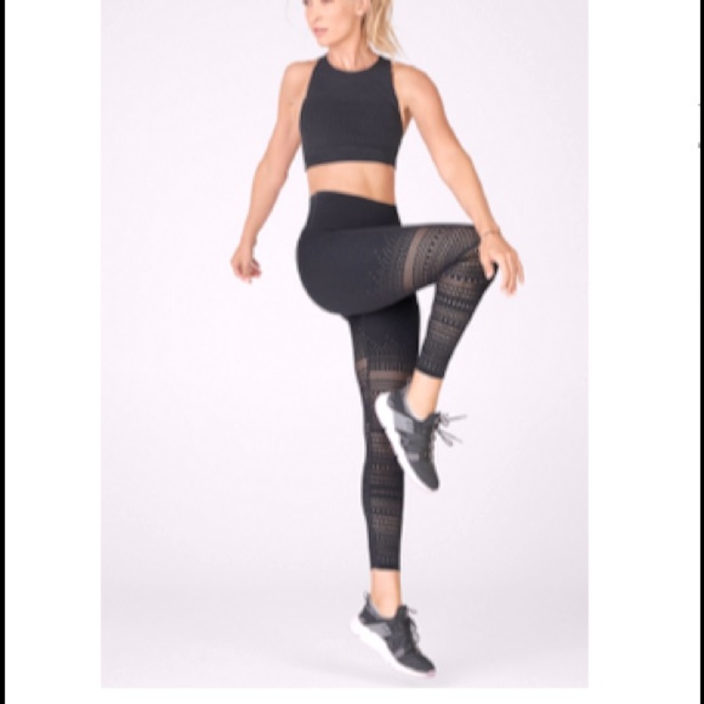 Fabletics 2-Piece Set